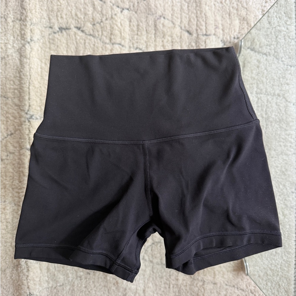 SOLD - Lululemon Align 4” shorts